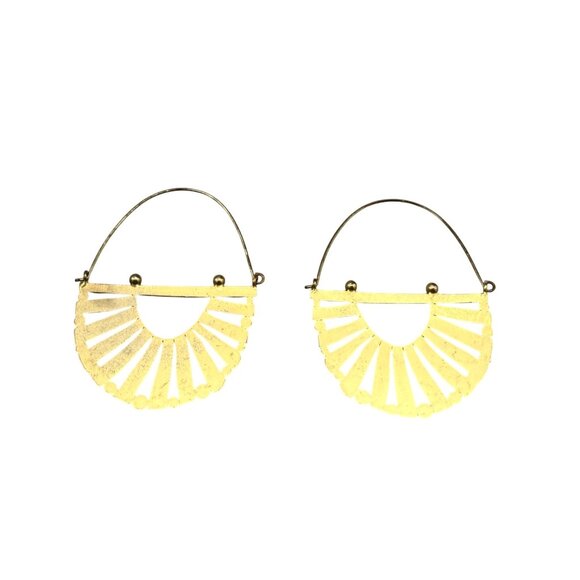 Boho Chic Openwork Fan Hoop Earrings Gold Tone Geometric Tribal Statement - Picture 1 of 7